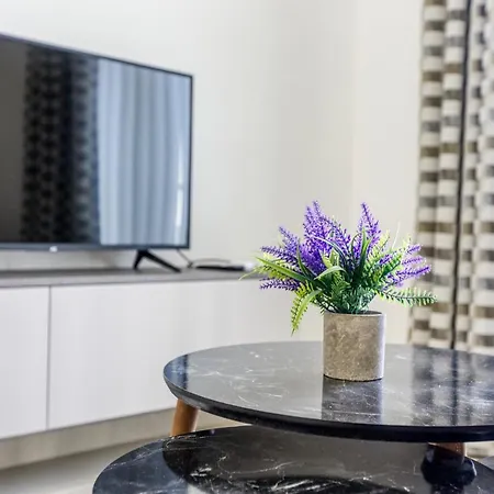 Charming 2br With 2 Balconies In By 360 Estates Διαμέρισμα Σεντ Πόλς Μπέι