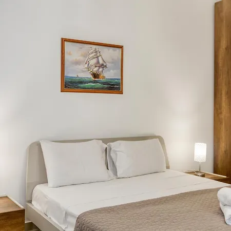 Charming 2br With 2 Balconies In By 360 Estates Σεντ Πόλς Μπέι