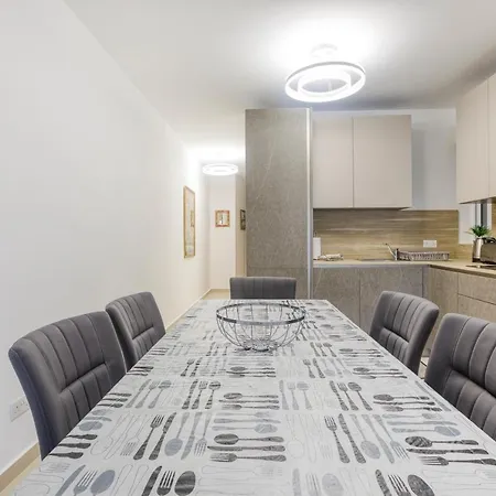 Apartment Charming 2br With 2 Balconies In By 360 Estates St. Paul's Bay